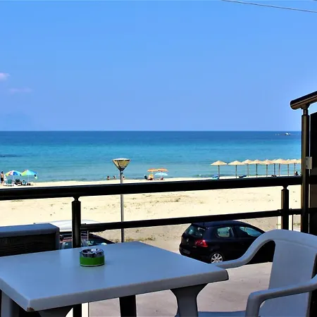 House Giota Apartmán Sarti