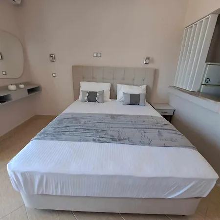 Apartment House Giota Sarti