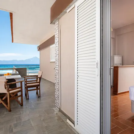 House Giota Apartment *