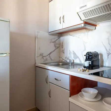 House Giota Сарти