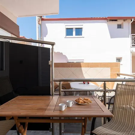 Apartment House Giota Sarti