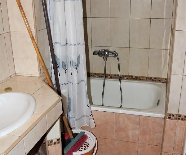 Apartamento House Giota Sarti